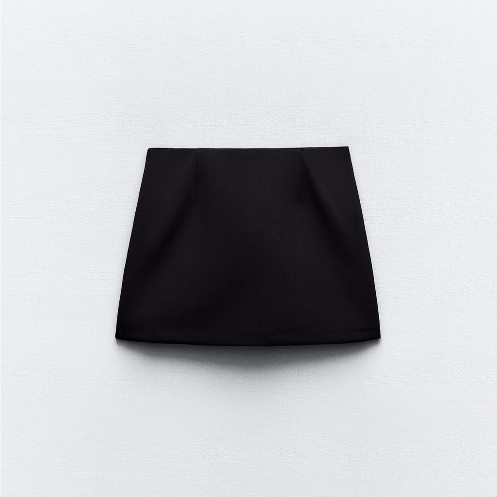 Zara new‎ skort - Picture 3 of 8